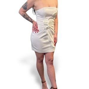 Jessica McClintock Strapless White Party Mini Dress 3D Floral Scalloped Bridal